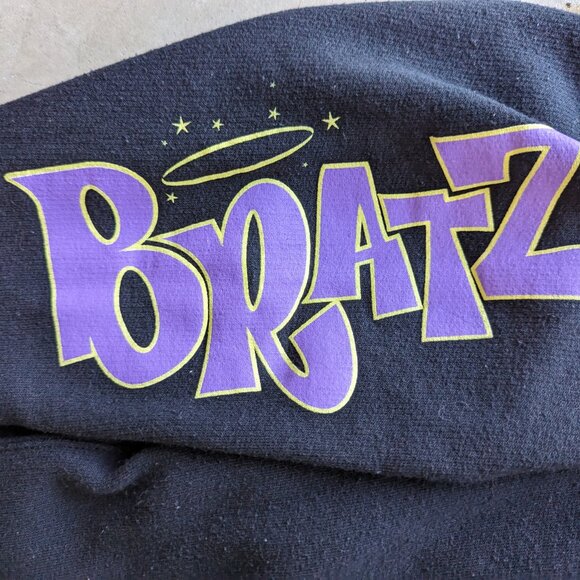 Bratz Dolls Y2K Black Crewneck Pullover Oversized Graphic Sweatshirt - Picture 6 of 11
